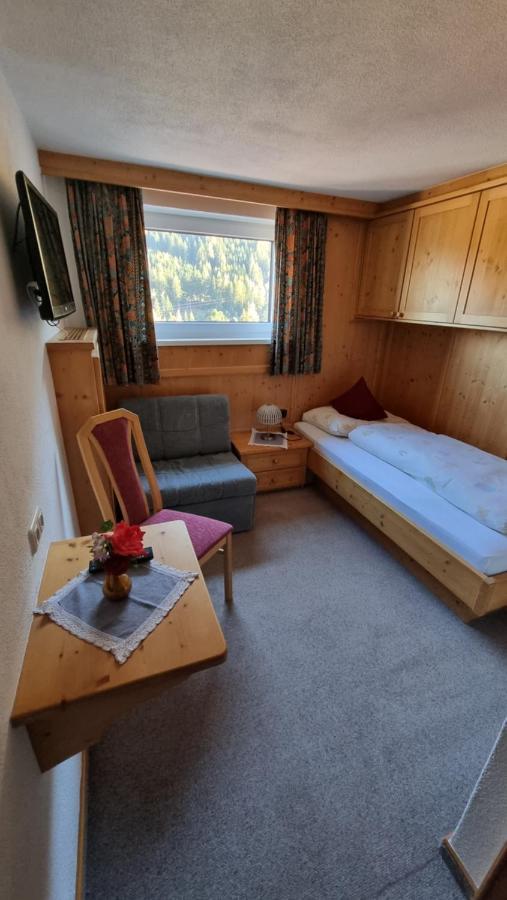 Hotel Garni Friedheim Sankt Anton am Arlberg Extérieur photo