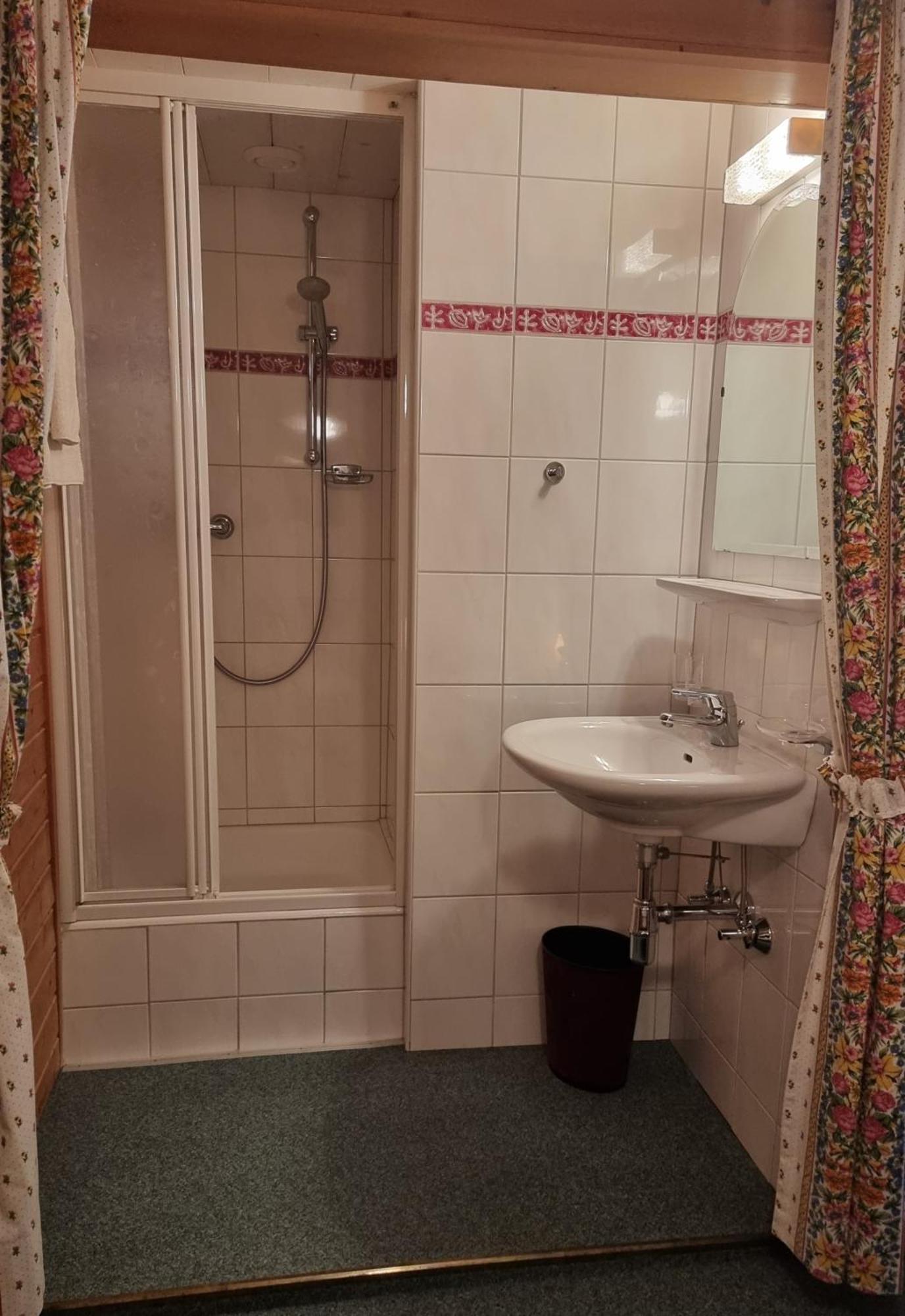 Hotel Garni Friedheim Sankt Anton am Arlberg Chambre photo